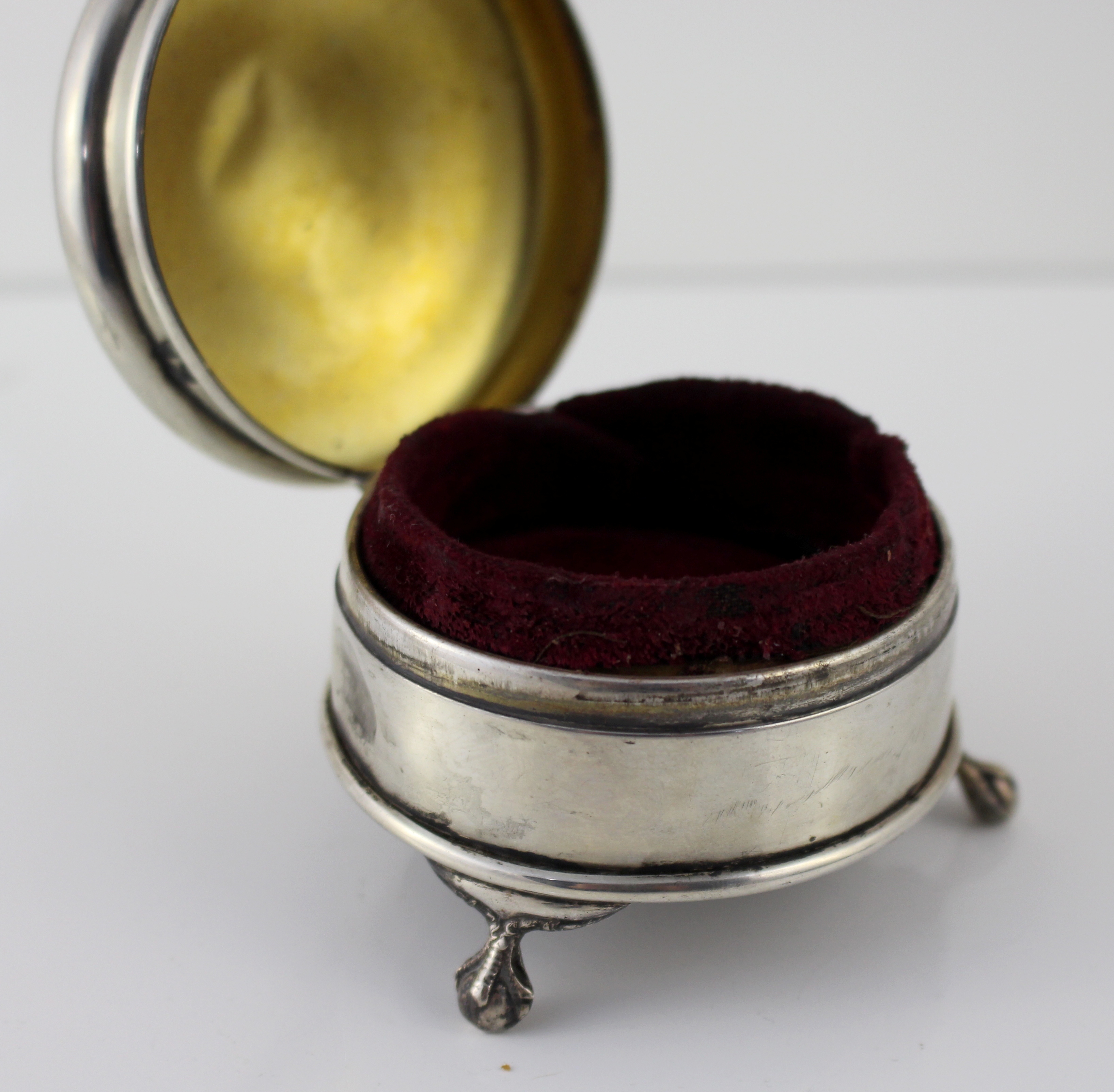 Sterling Silver Velvet Lined Pin Cushion Birmingham 1920