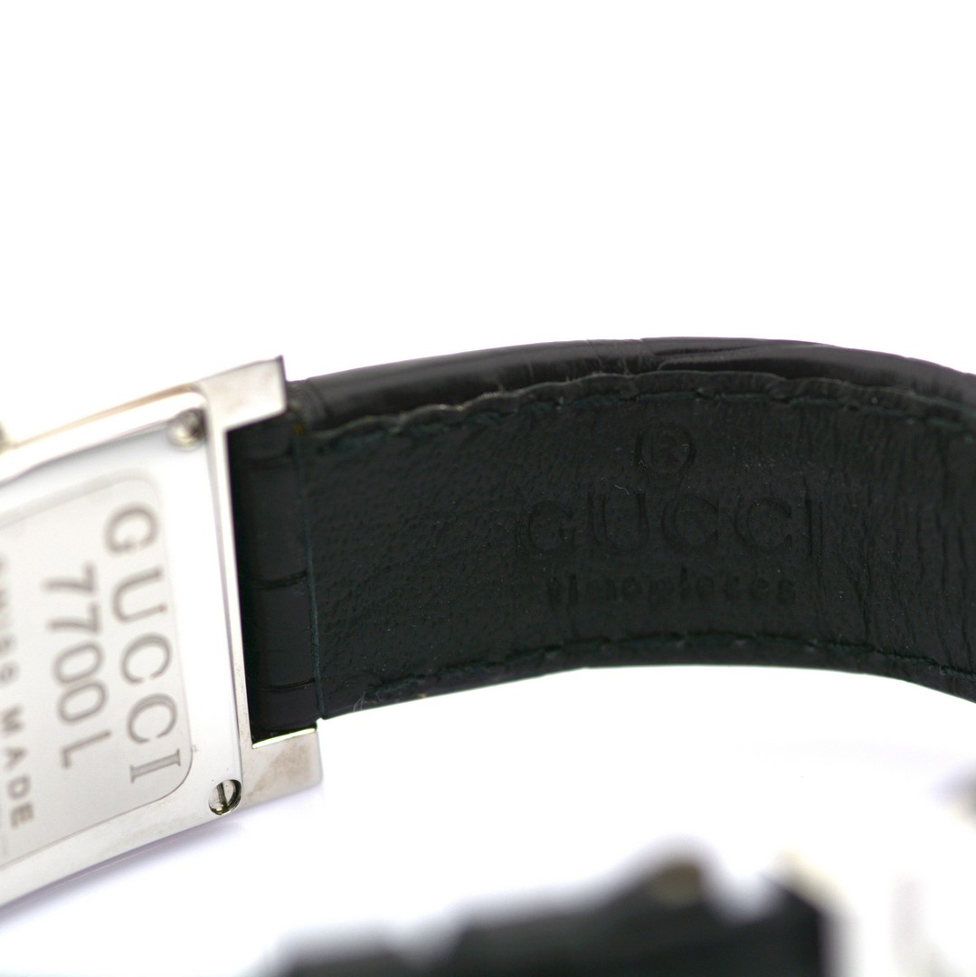 Gucci / 7700L Date Dial - (Unworn) Unisex Steel Wrist Watch