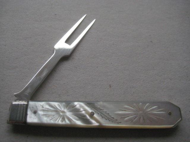 Victorian Matching Mother of Pearl Hafted Silver Bladed Folding Fruit Knife and Folding Fork