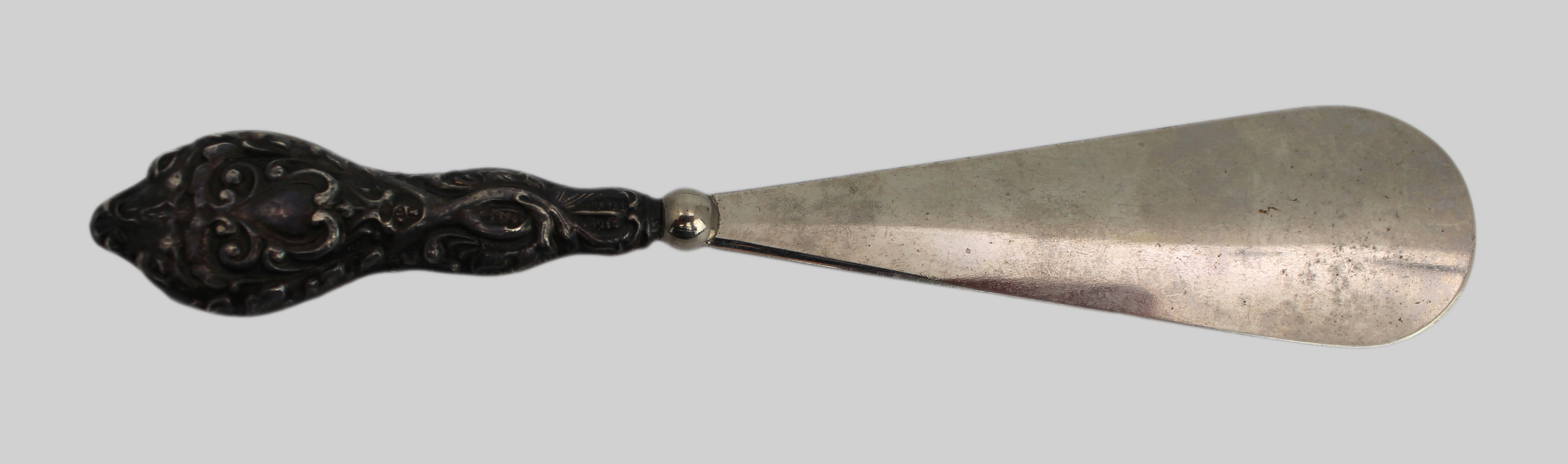 Sterling Silver Hallmarked Shoe Horn Chester 1915