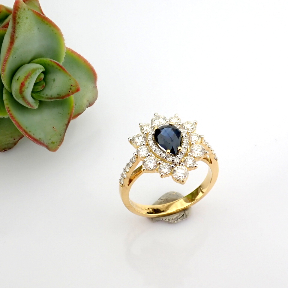 Natural Diamond 18K Yellow Gold Ring