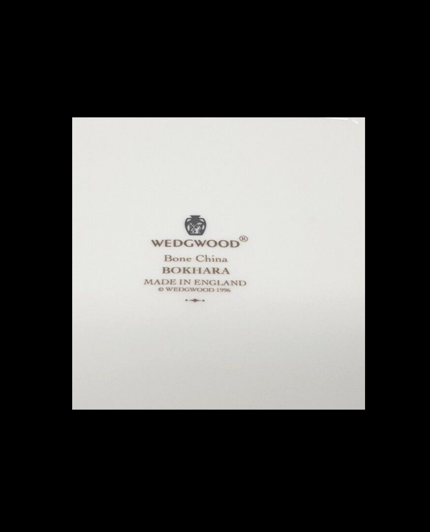 Wedgewood Bokhara Square Cake/Sandwich Plate With Gold Trim