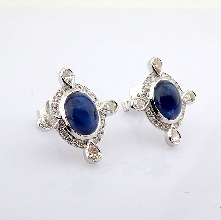 Natural Diamond 18K White Gold Earring