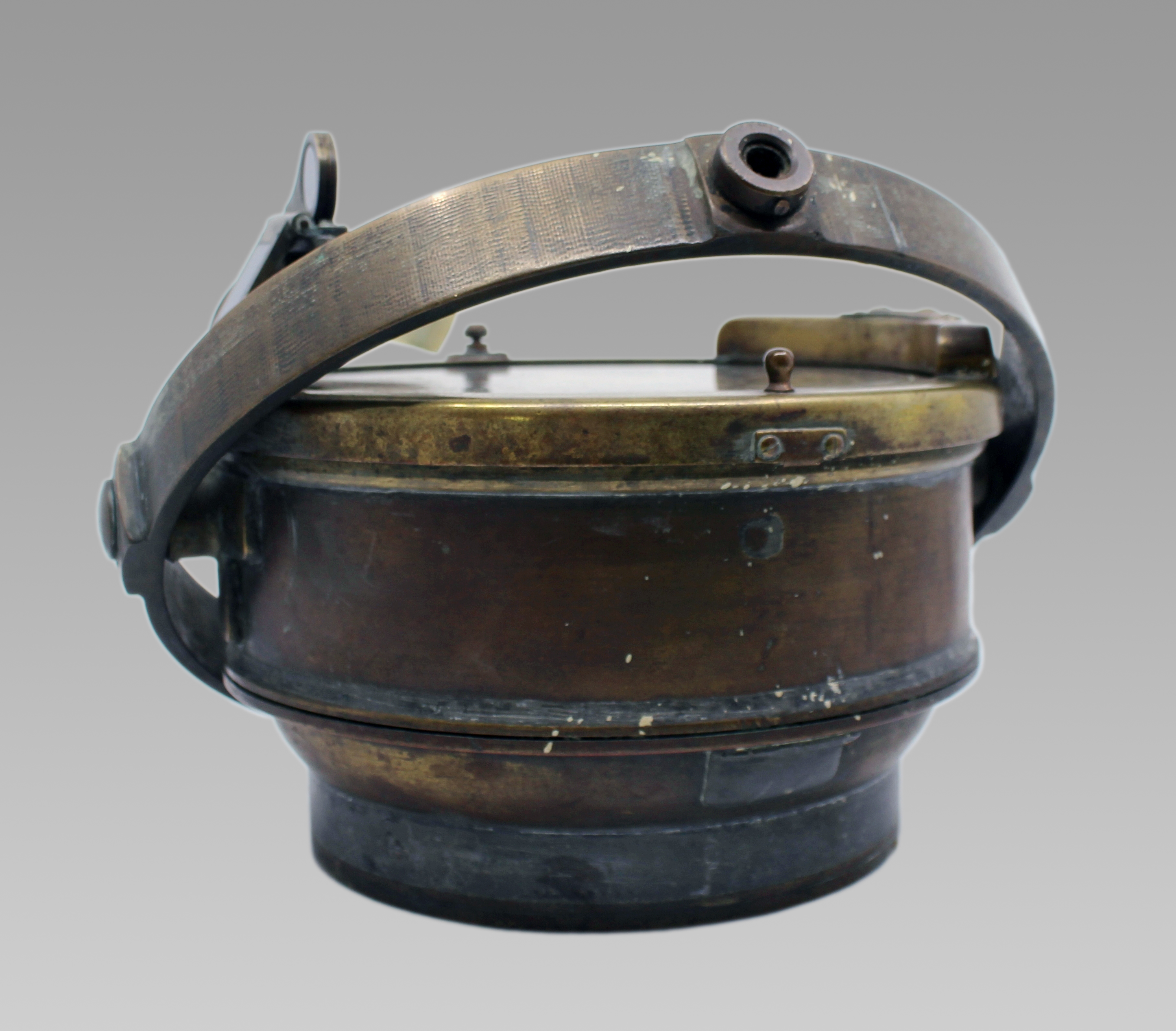 Early 20th Century Bronze and Brass Gimballed Ship's Compass by F. Smith & Sons