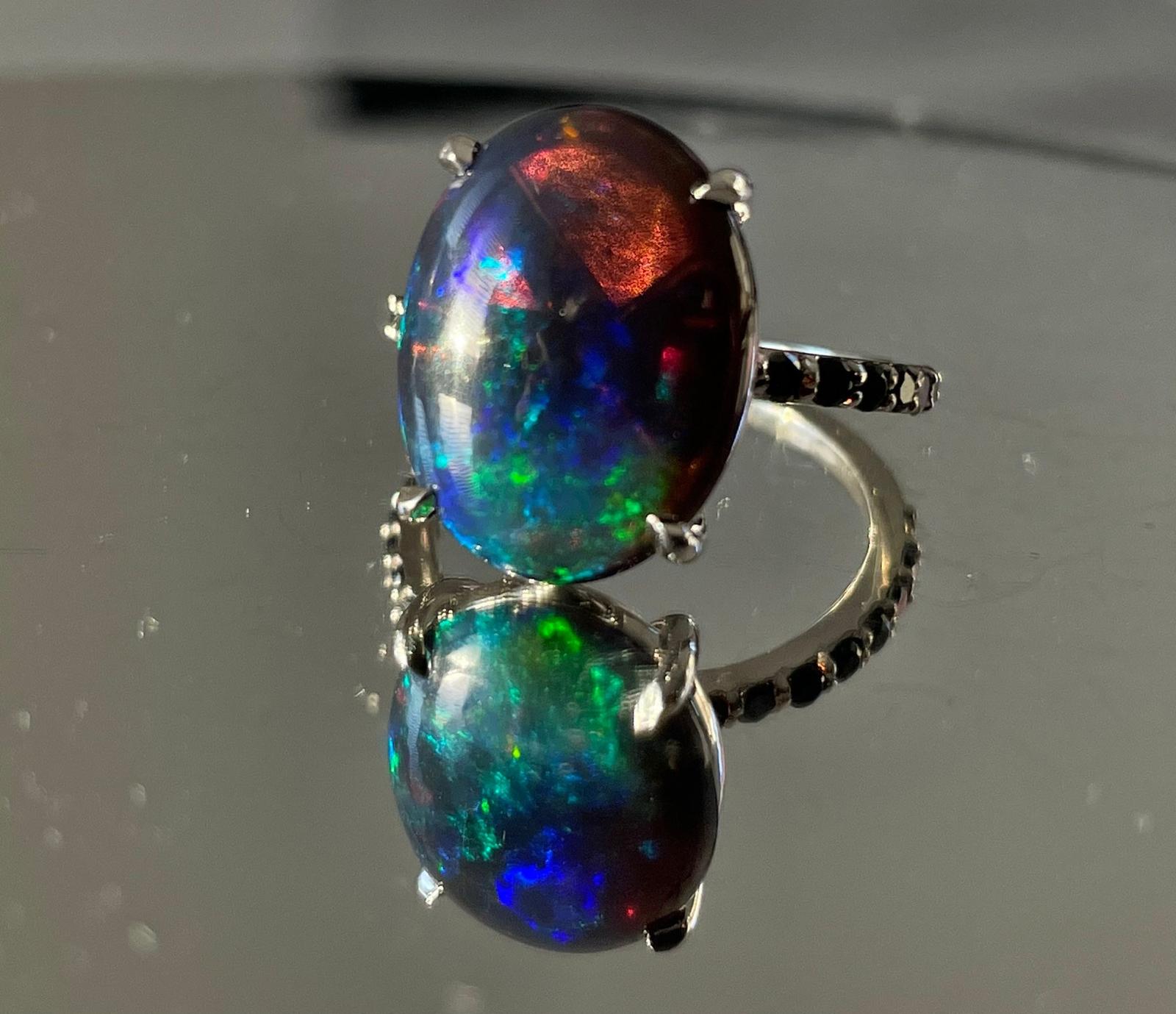 Beautiful 5.22 CT Natural Black Opal Ring With Natural Black Diamond & 18k Gold