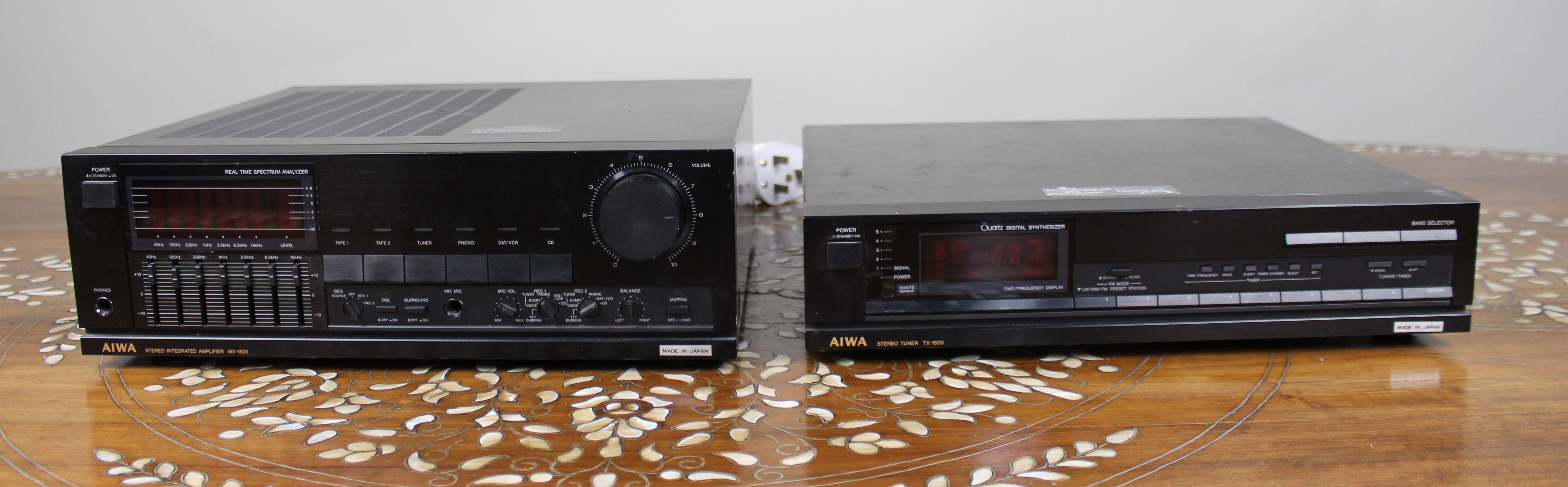 AIWA MX-1500K Amplifier & TX-1500K Quartz Digital Tuner – Vintage Japanese Hi-Fi