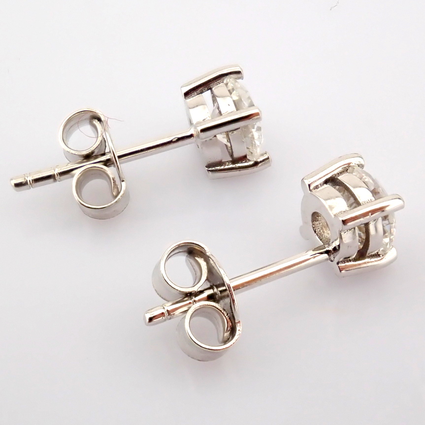 Round Cut Lab-Grown Diamond Earring - 1.07 Total Carat (MDI Certified)