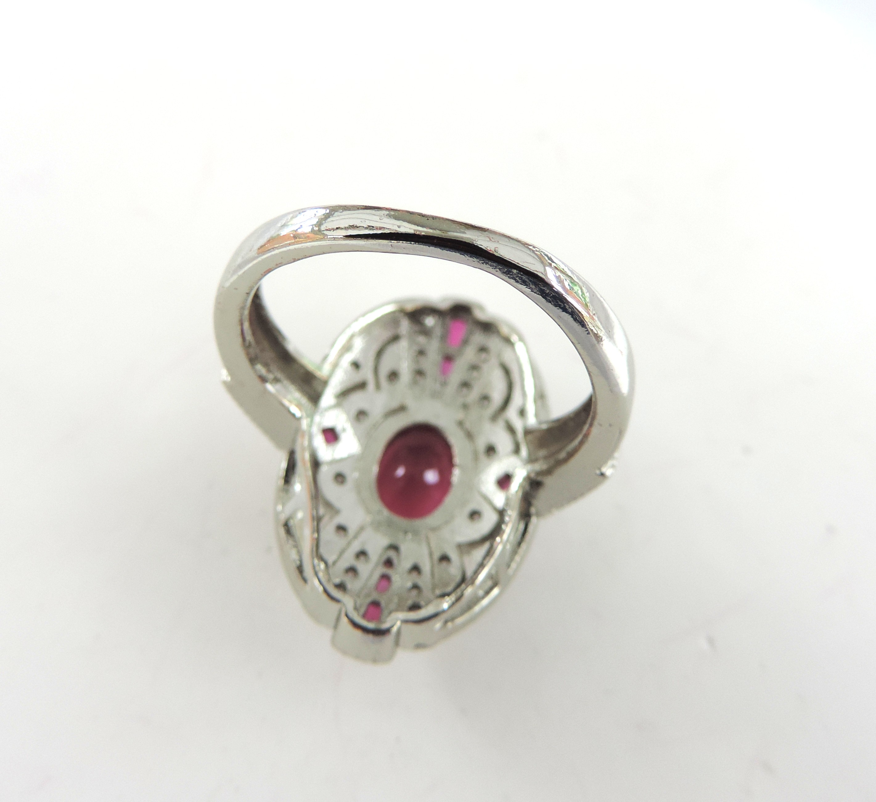 Art Deco Style Red & White Gemstone Ring