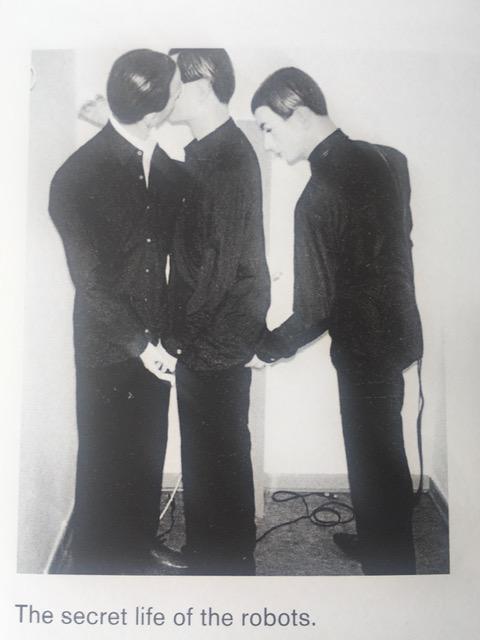 KRAFTWERK (1970) Wolfgang Flur ‘I Was A Robot’ Auto-bio /Cultural Analysis, 2000