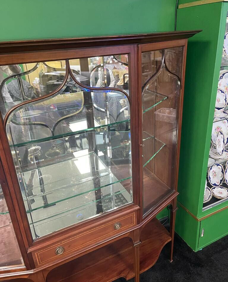 Fine 19th c. Mahogany Inlaid Mirrored Display Cabinet