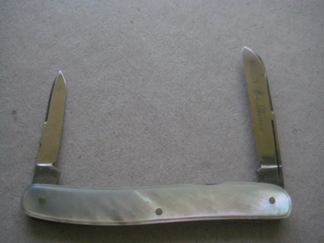 Antique Mother of Pearl Hafted Twin Bladed Penknife, c1900