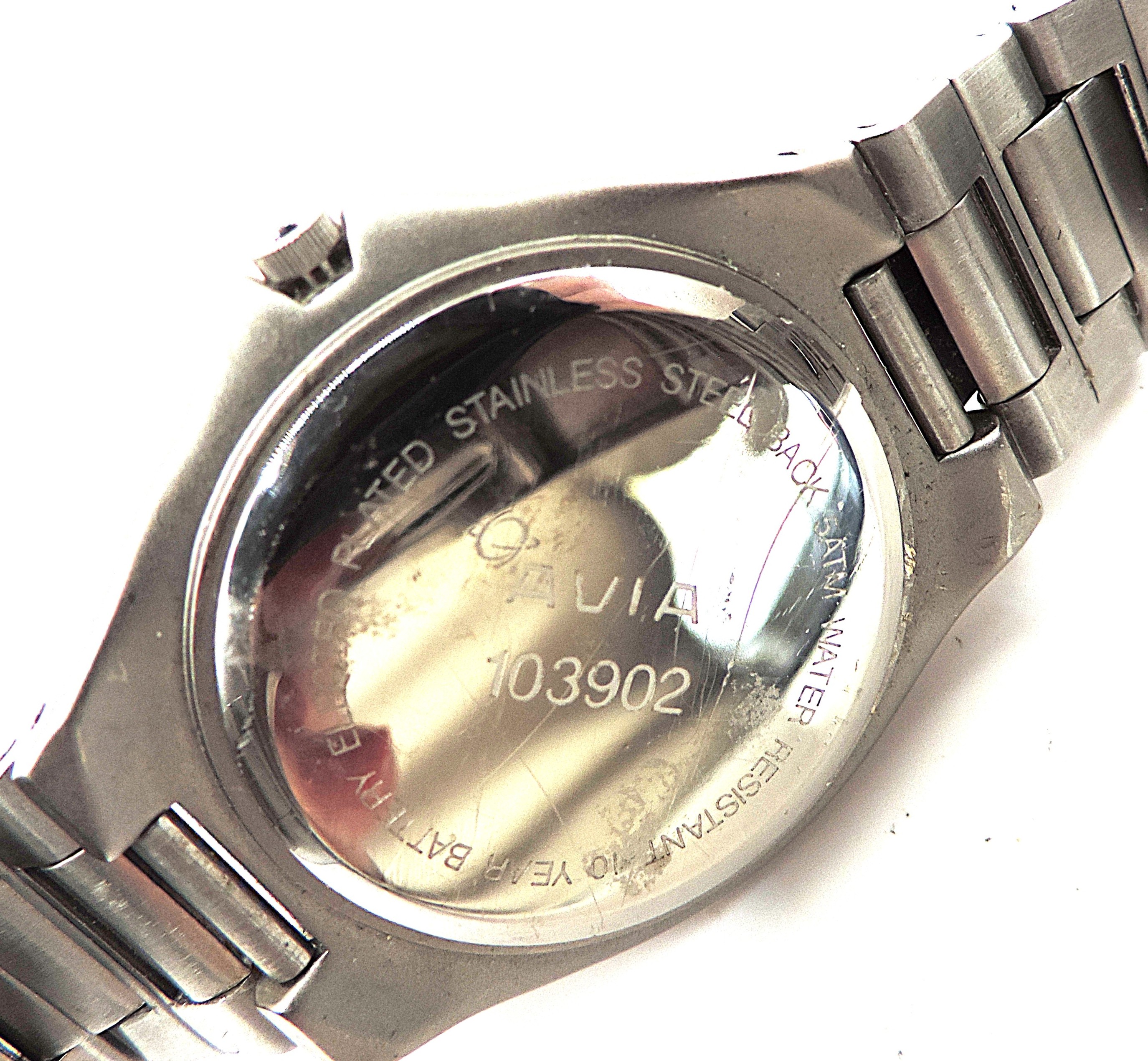 Men's AVIA Quartz Bracelet Watch #103902 - New Battery