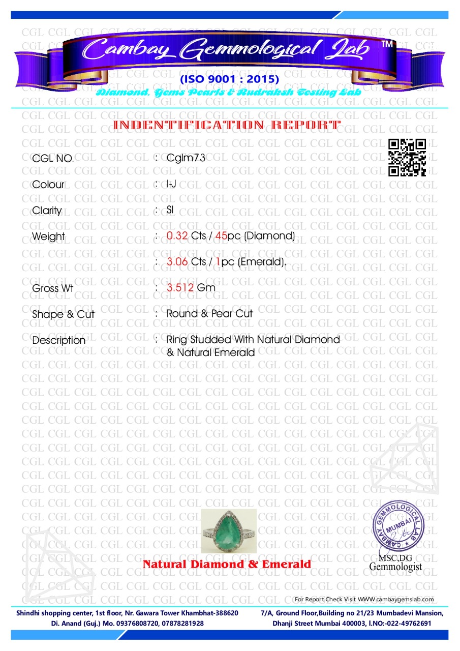 Beautiful 3.06 CT Natural Emerald With Natural Diamonds & 18kGold