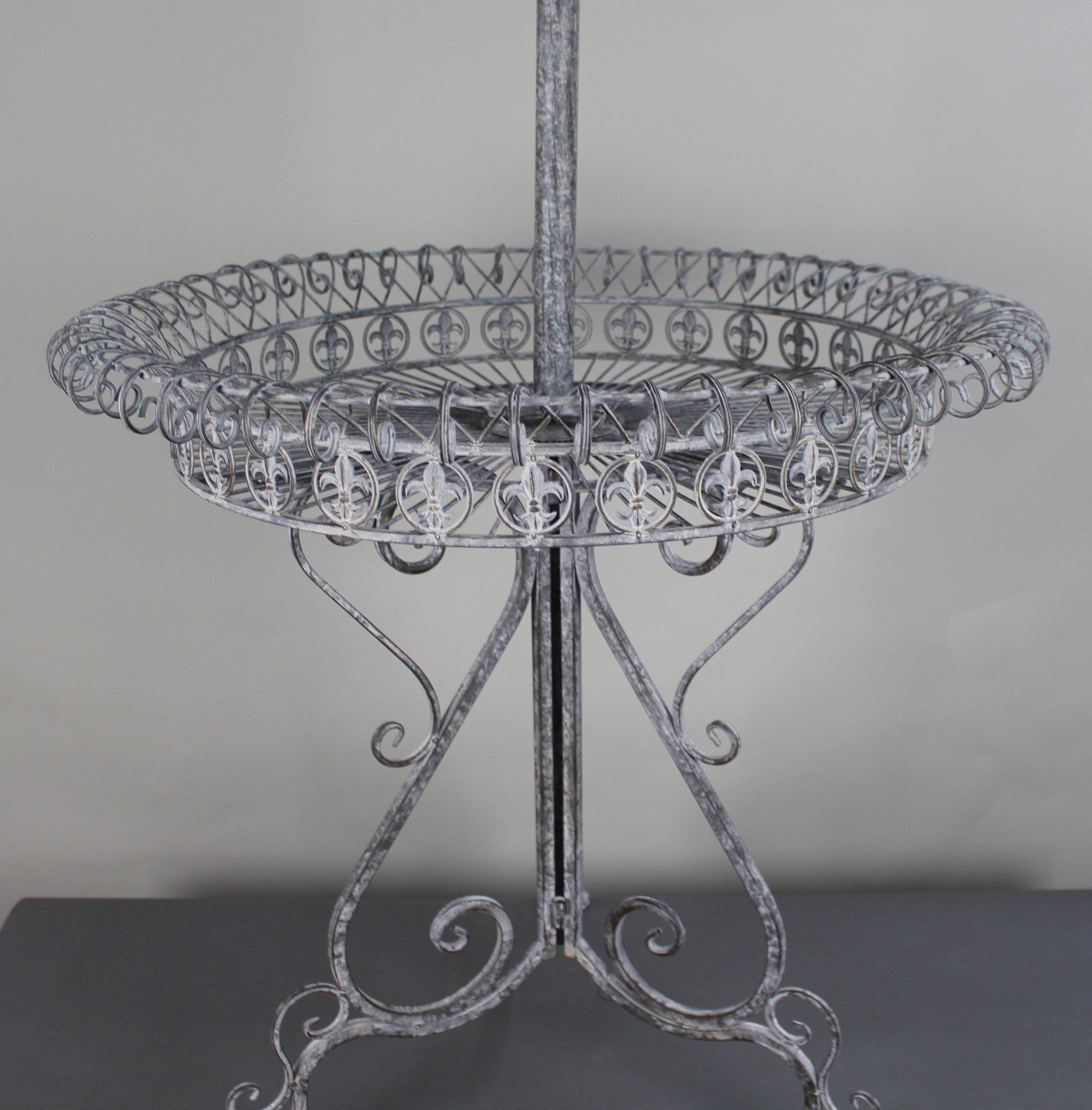 Vintage Holywood Regency Metal Garden Stand