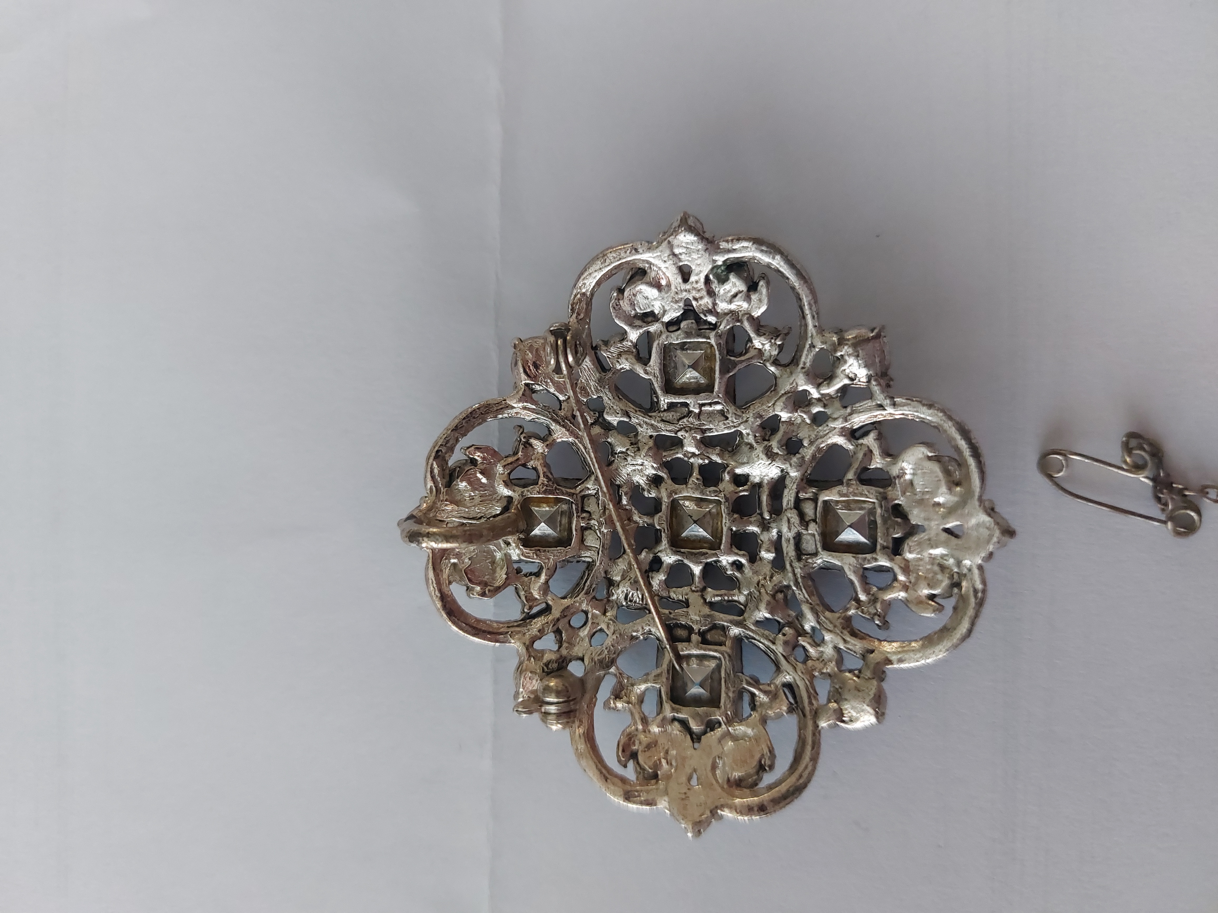 Vintage Brooches and Necklet