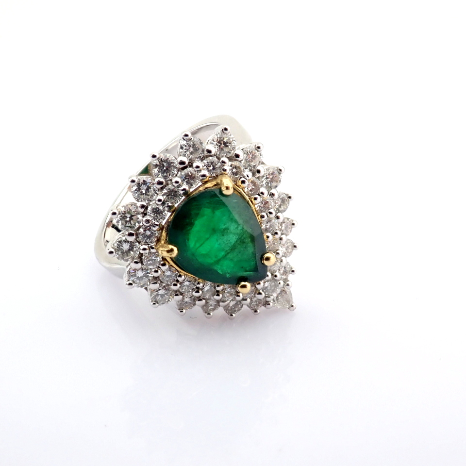 Natural Diamond 18K White Gold Ring