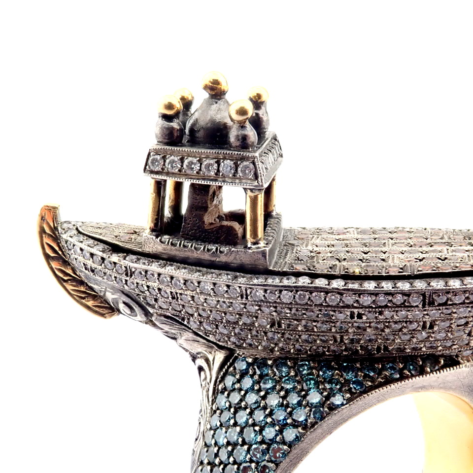 Natural Diamond 18K Yellow Gold Ring