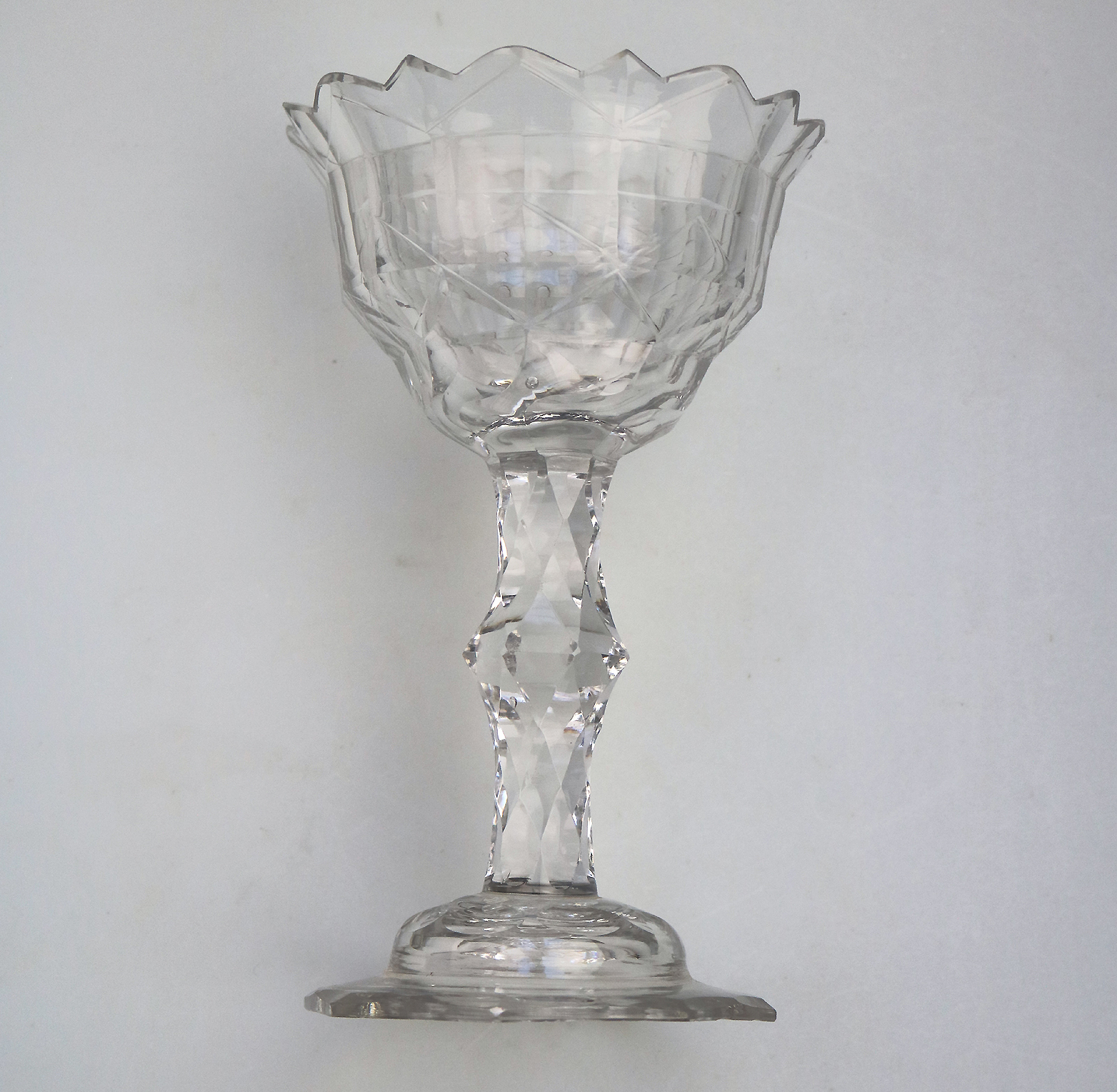 A Very Fine & Large Antique Georgian Facet Cut Glass Stem Sweetmeat 18cm ht C.18thC