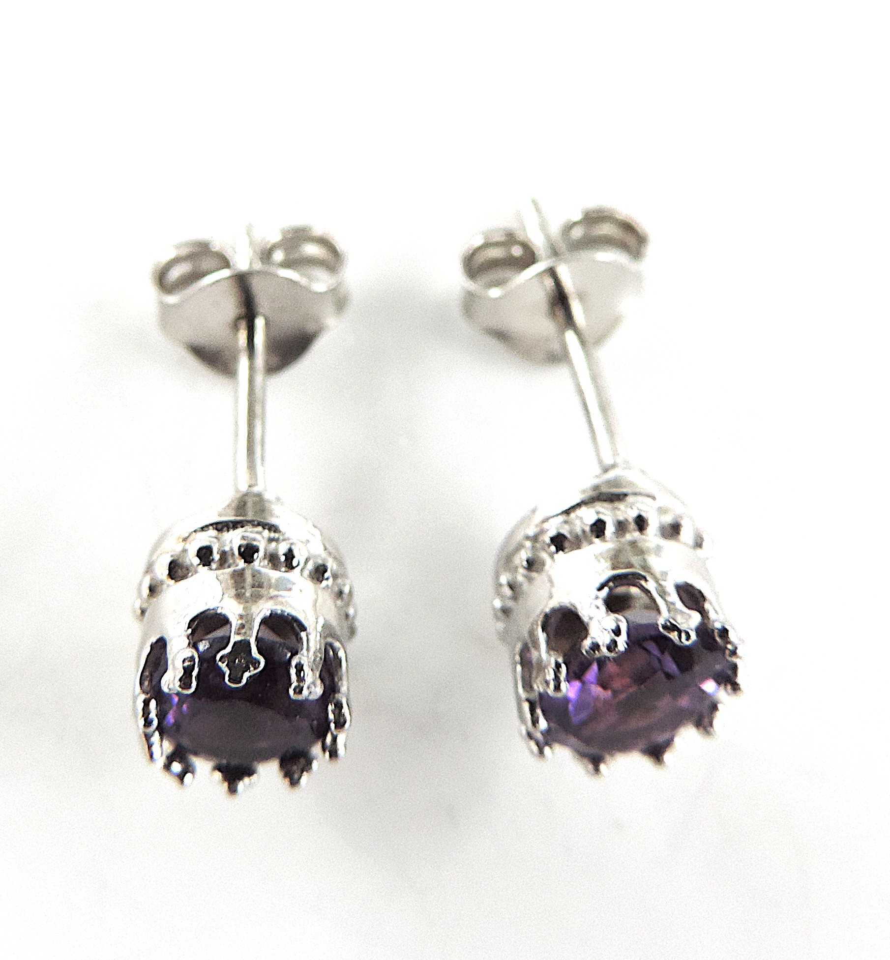 925 Silver Amethyst Gemstone Stud Earrings 'New'