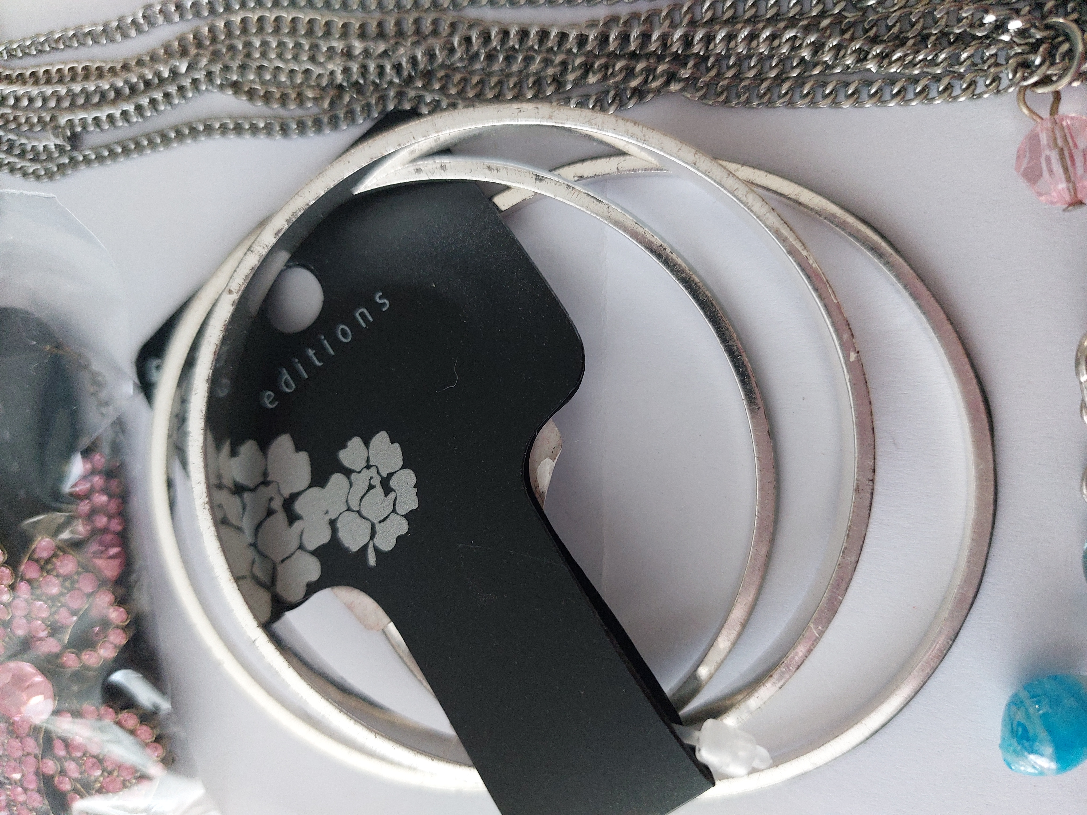 Selection of Costume Jewellery
