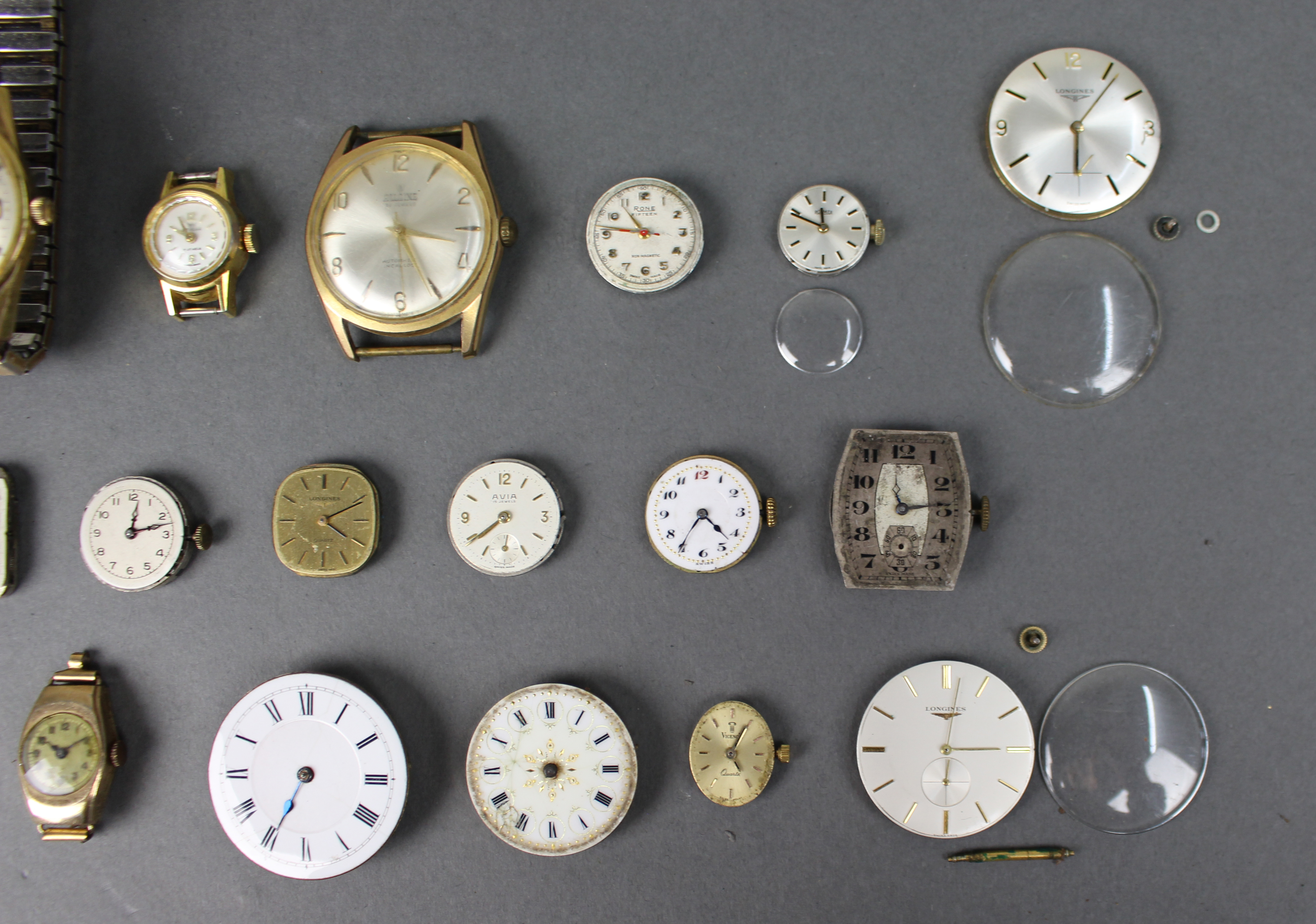 Collection of Antique & Vintage Watch Movements Parts