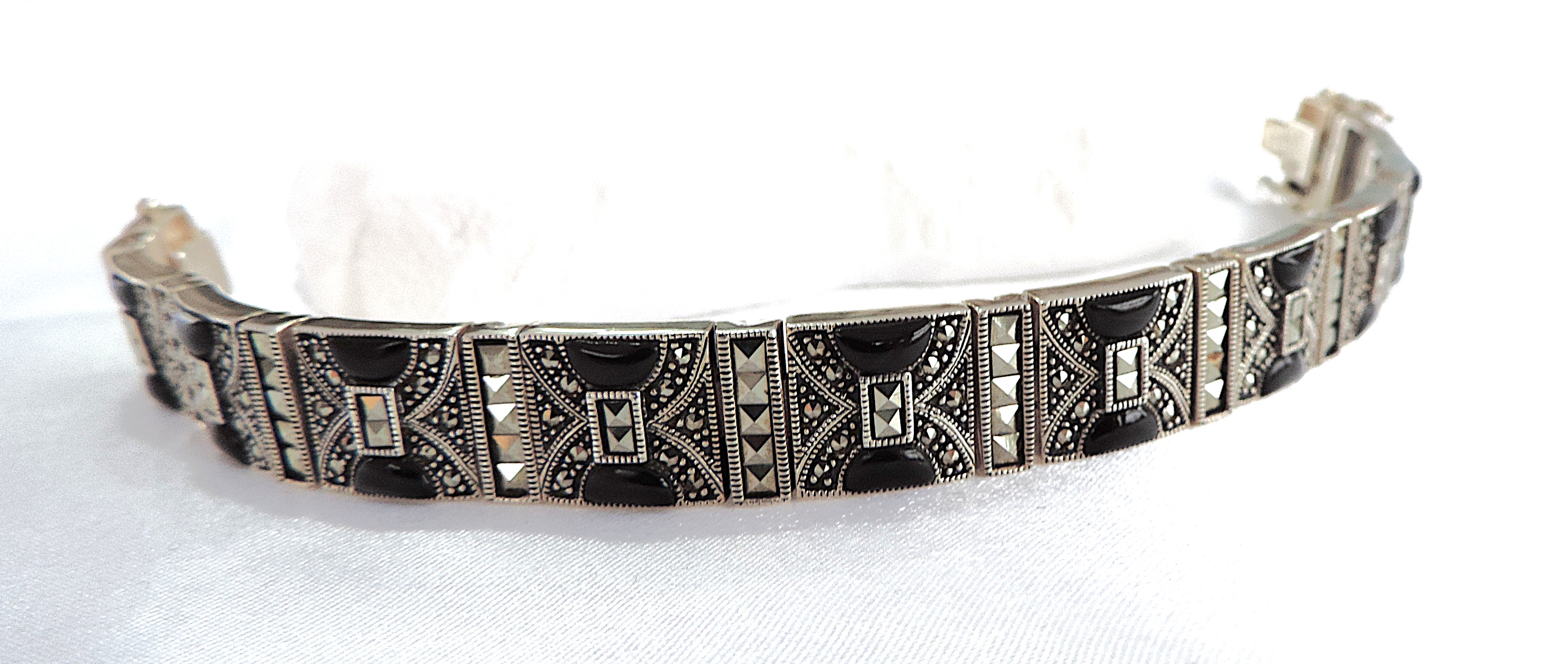 Artisan Art Deco 925 Silver Black Jet & Marcasite Bracelet 46.5 grams