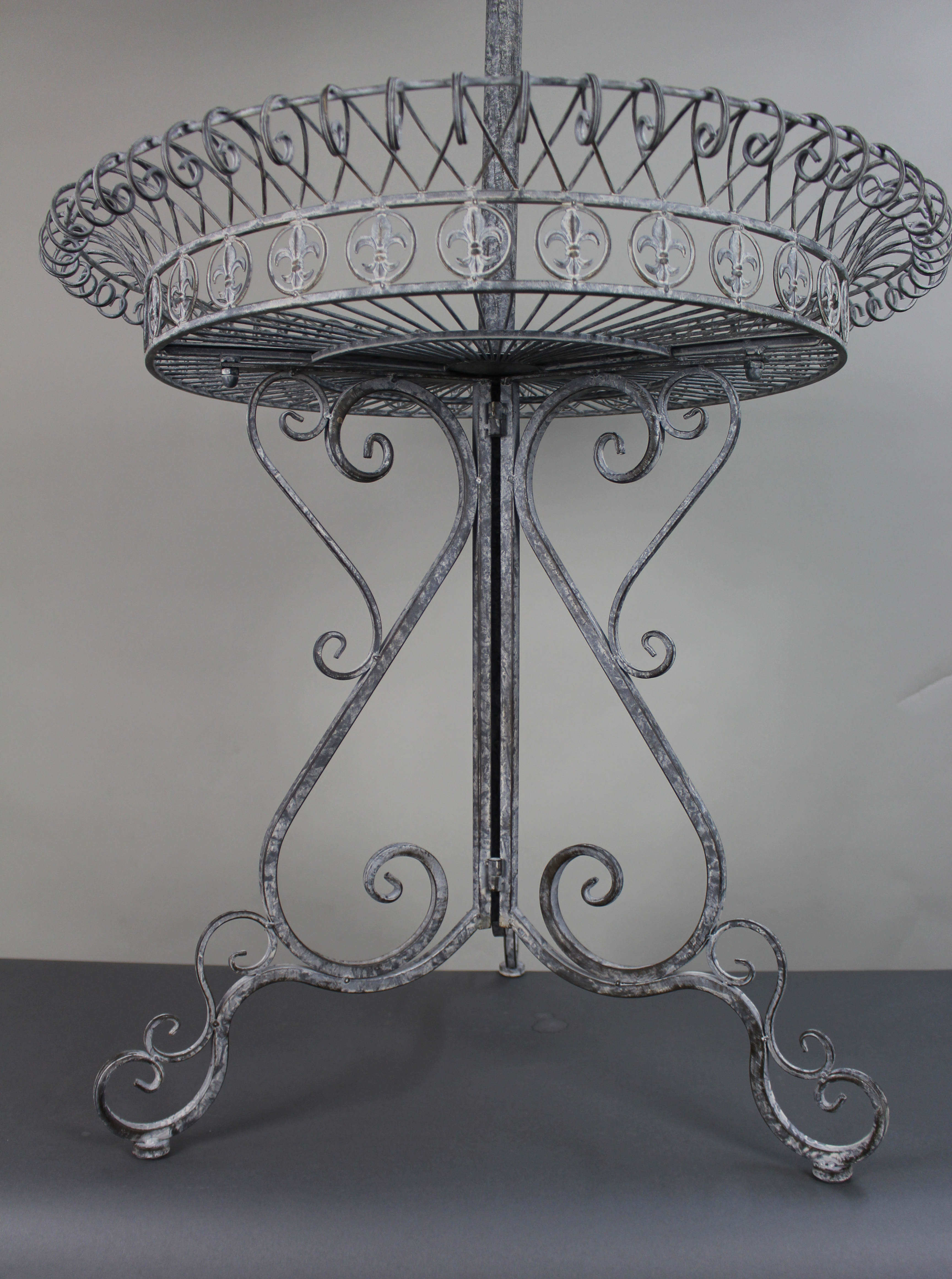 Vintage Holywood Regency Metal Garden Stand