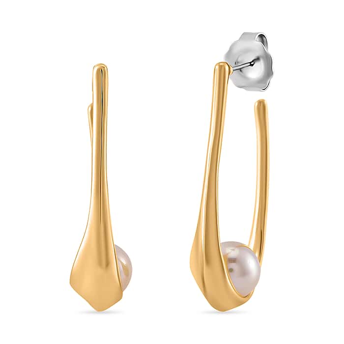 NEW! White Shell Pearl Earrings