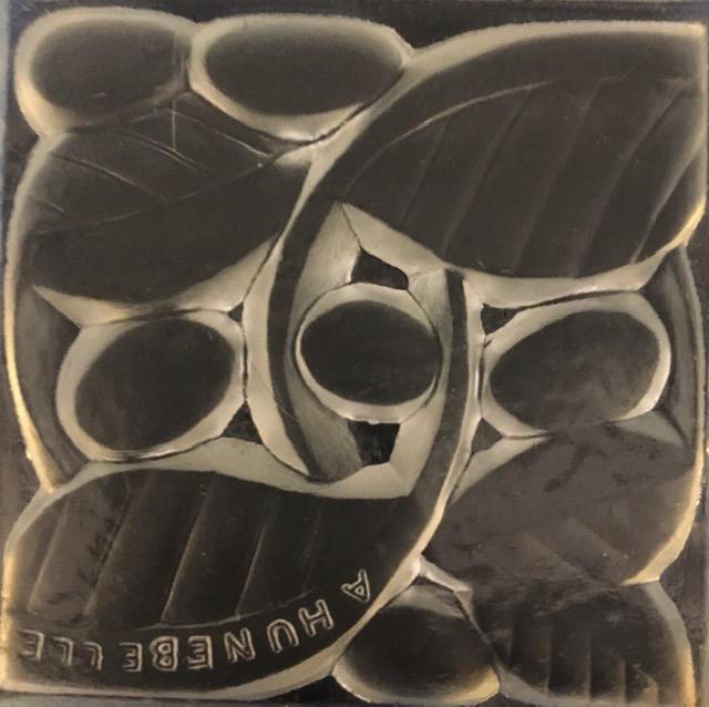 Andre Hunebelle (1896-1985) Art Deco, Opalescent Ashtray, Leaf and Berries, 1930