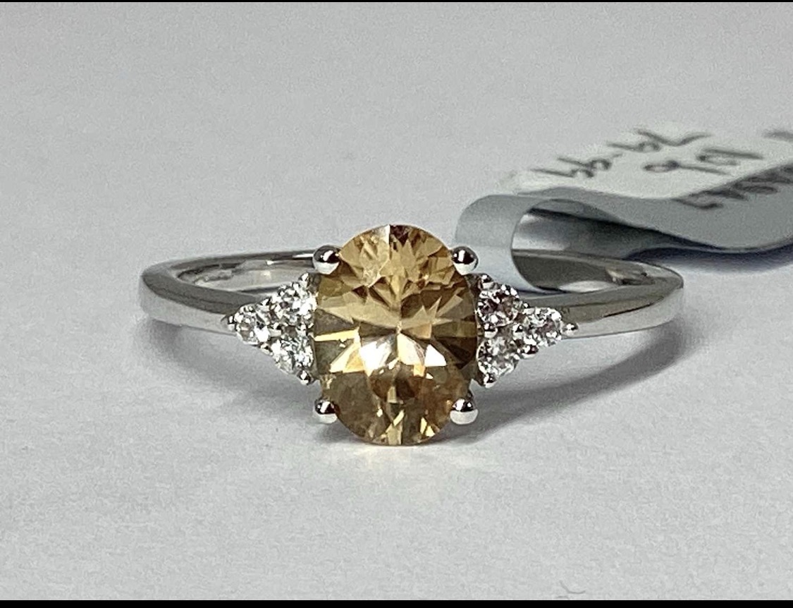 9ct White Gold 1.52ct Ceylon & White Zircon Dress Ring, N1/2