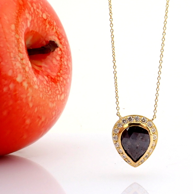 Natural Diamond 18K Yellow Gold Necklace