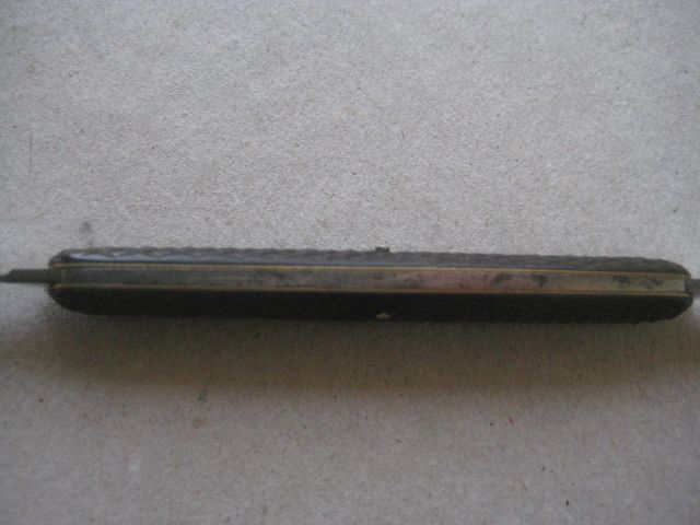 Antique Pressed Horn Hafted Twin Steel Bladed Penknife, c1900