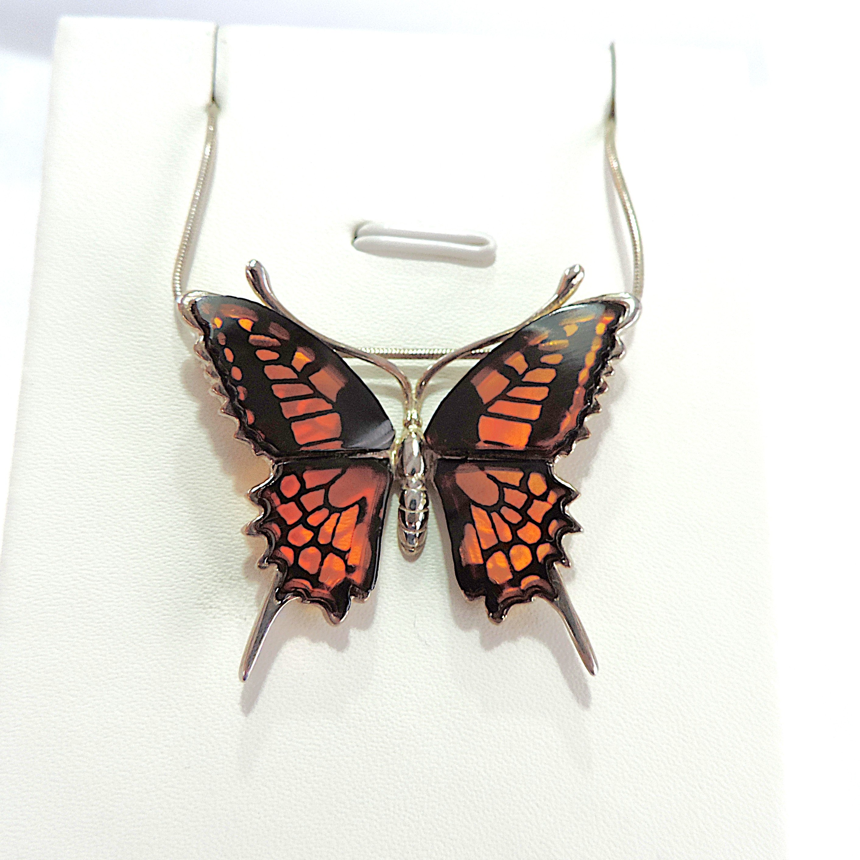 925 Silver Hand Carved Amber Butterfly Pendant Necklace