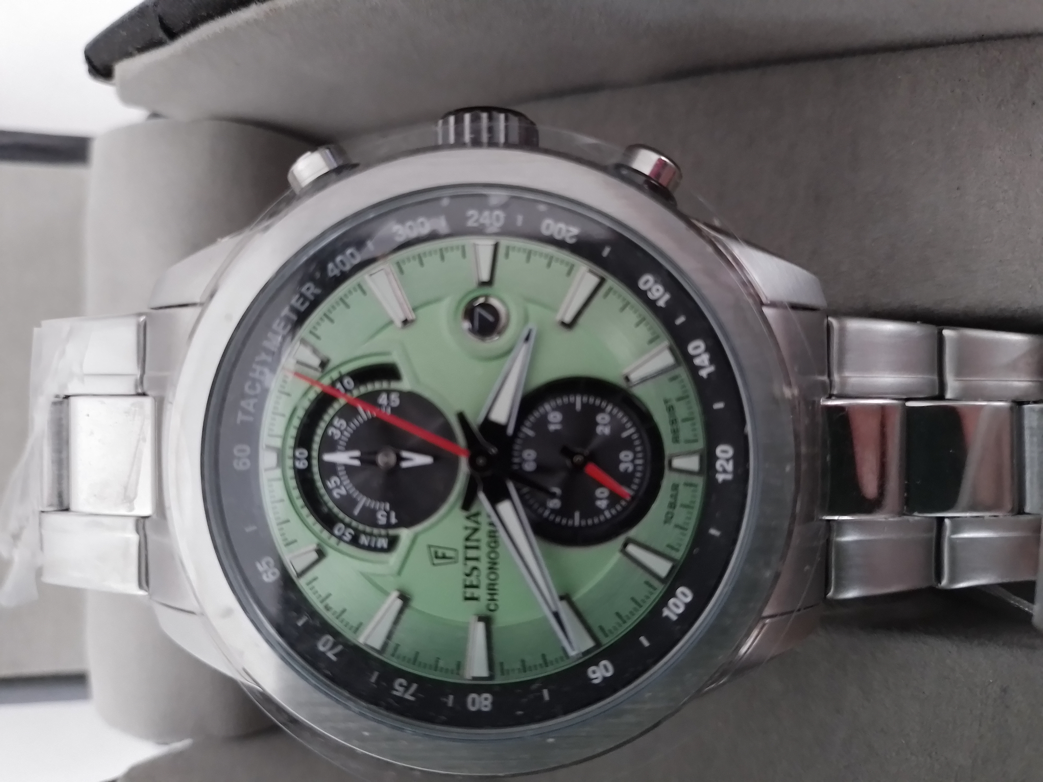 Festina  Quartz Green Faced Wrist Watch