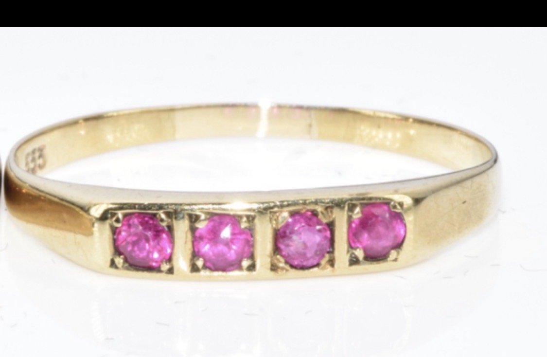 333 Gold Ring Set With Natural Rubies, 1.2g K/M