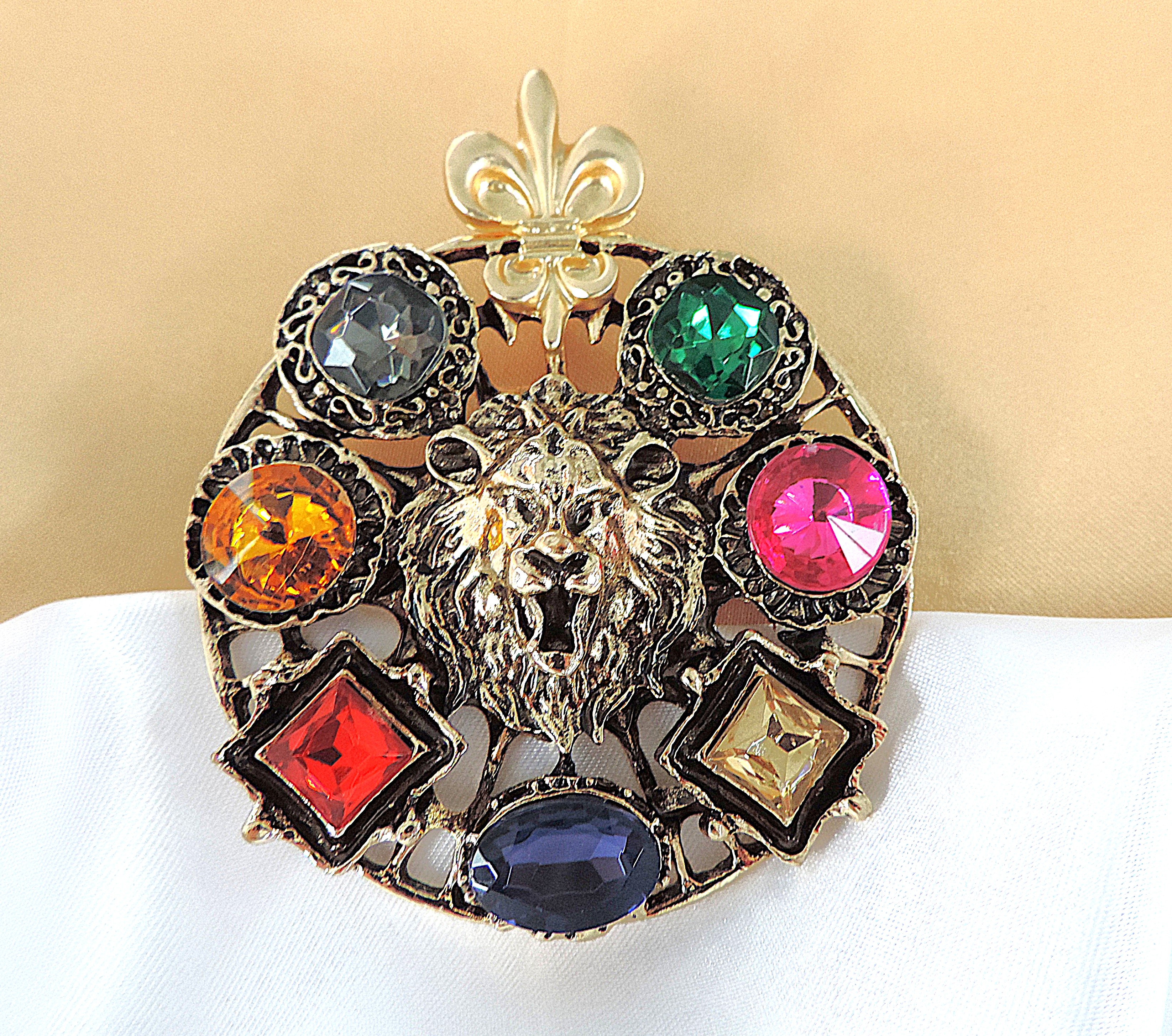 Large Baroque Style Costume Jewellery Brooch