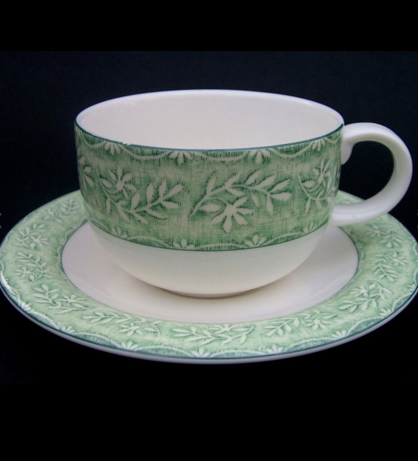 Royal Doulton Expressions - Linen Leaf - Tea Set x 8 New