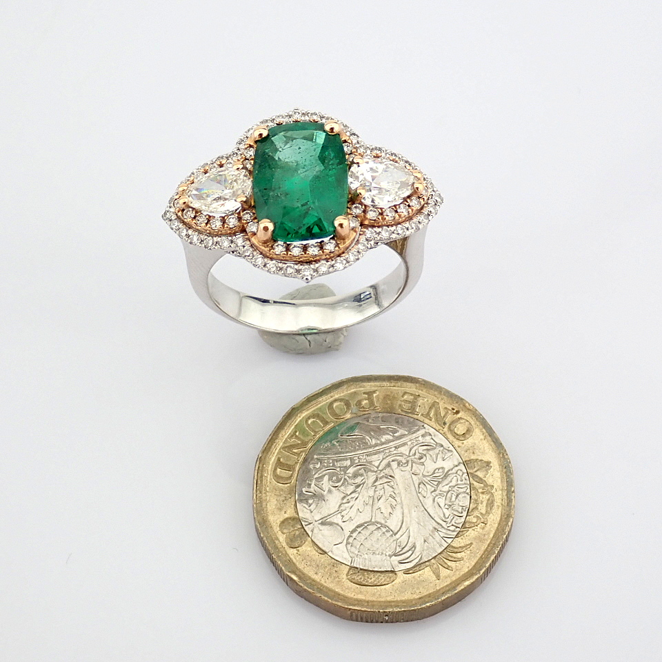 Natural Diamond 18K White Gold Ring