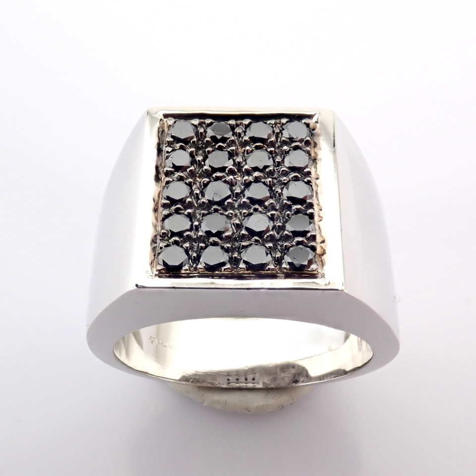 Natural Diamond 18K White Gold Ring