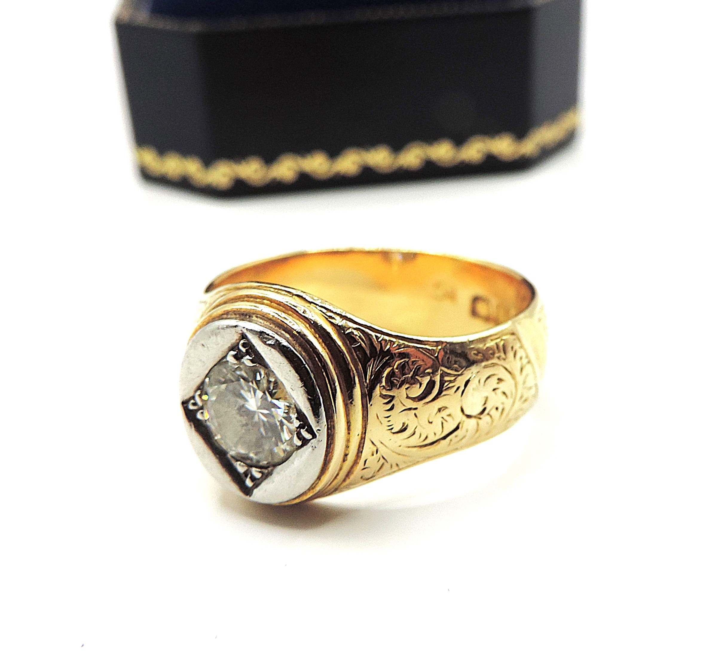 Edwardian 18K Gold Old Mine Cut 1.25 Carat Diamond Ring London Hallmark 1903