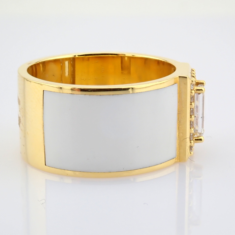 Natural Diamond 18K Yellow Gold Ring