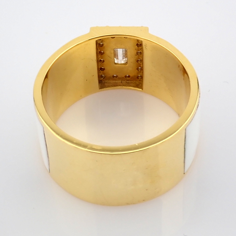 Natural Diamond 18K Yellow Gold Ring