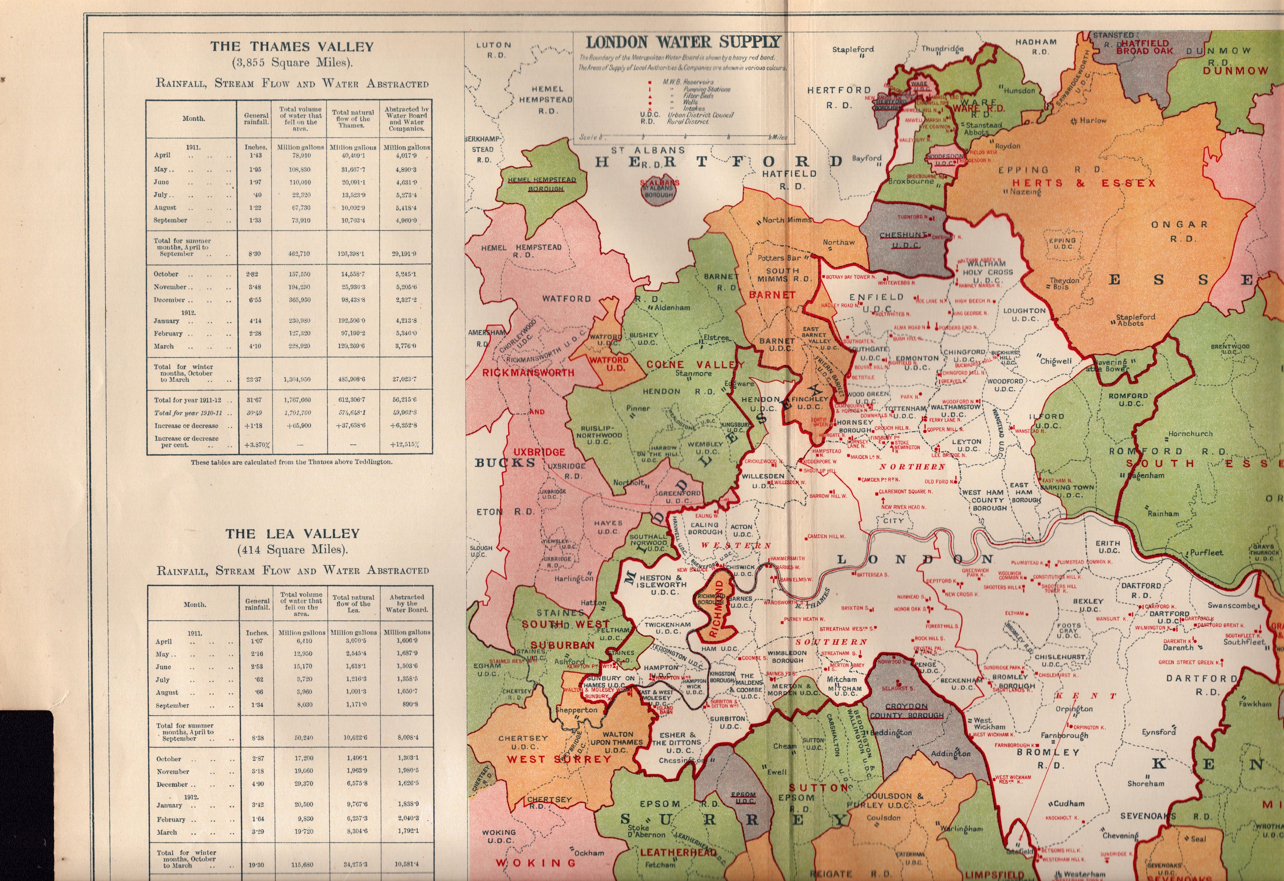 Bacons Vintage London Thames & Lea Valley Districts Water Supply Map.
