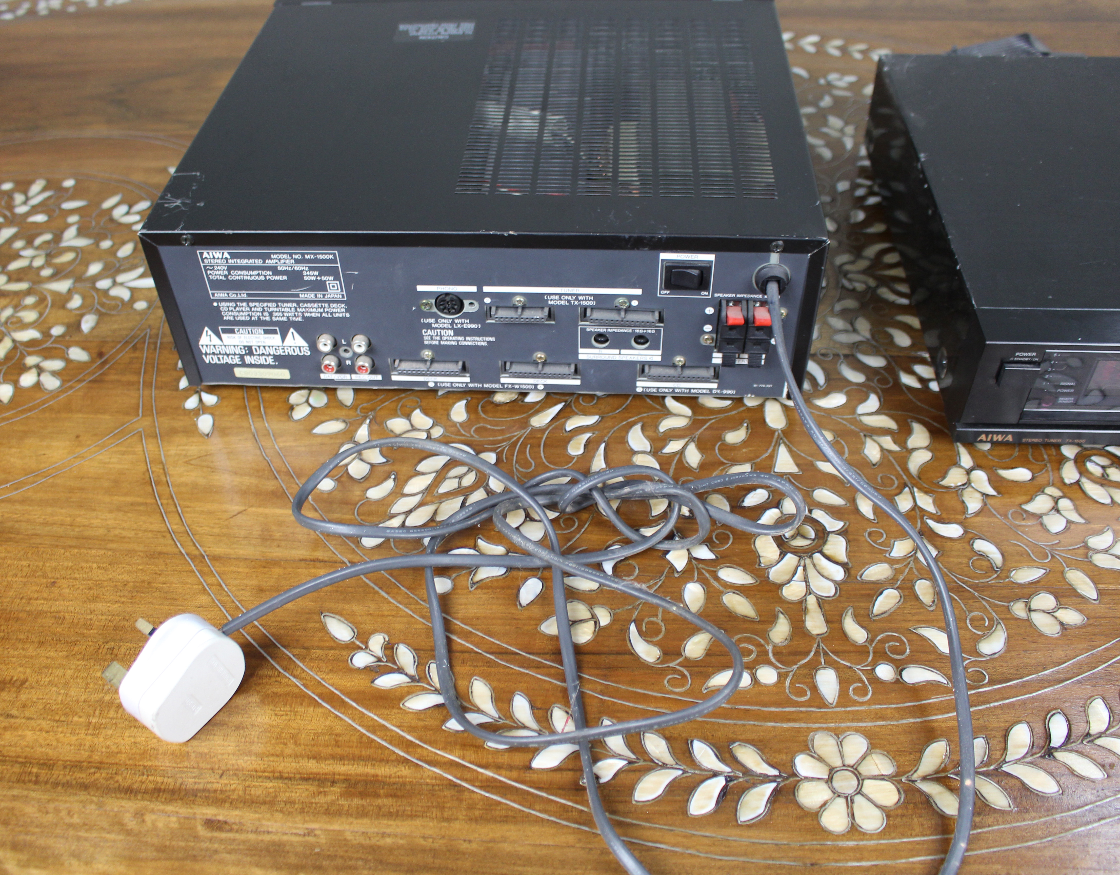 AIWA MX-1500K Amplifier & TX-1500K Quartz Digital Tuner – Vintage Japanese Hi-Fi