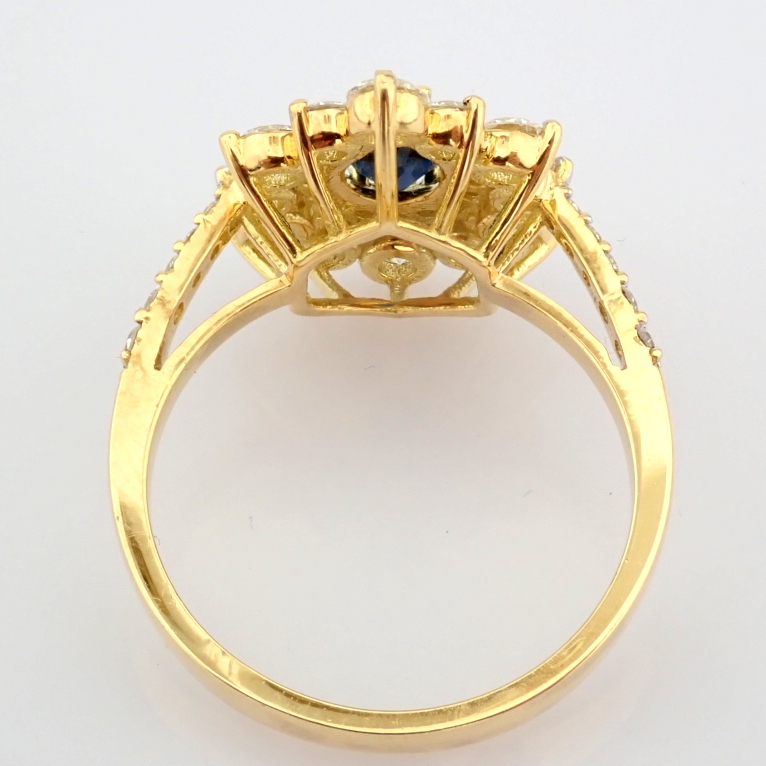 Natural Diamond 18K Yellow Gold Ring
