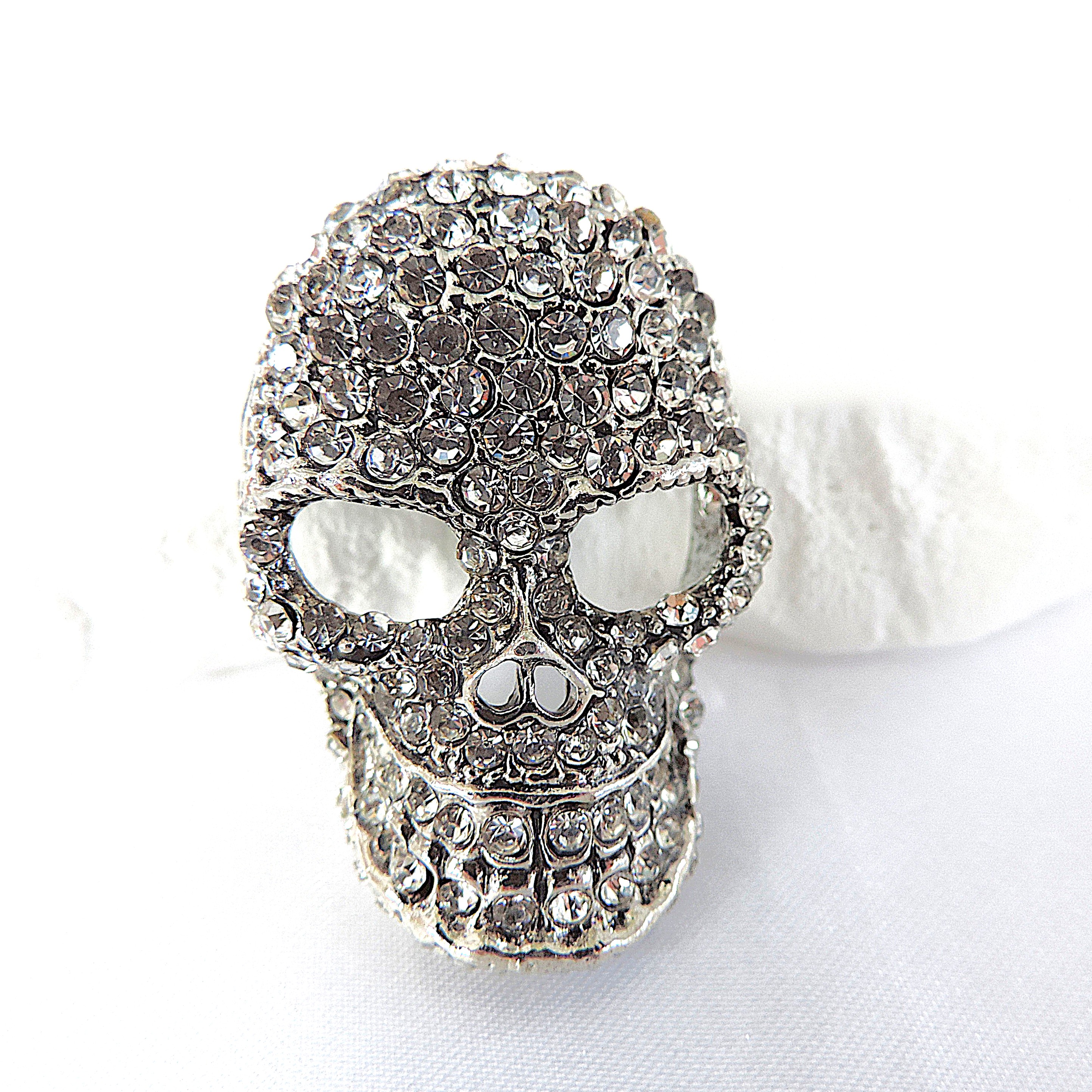 White Crystal Encrusted Skull Brooch 4cm x 2.5cm
