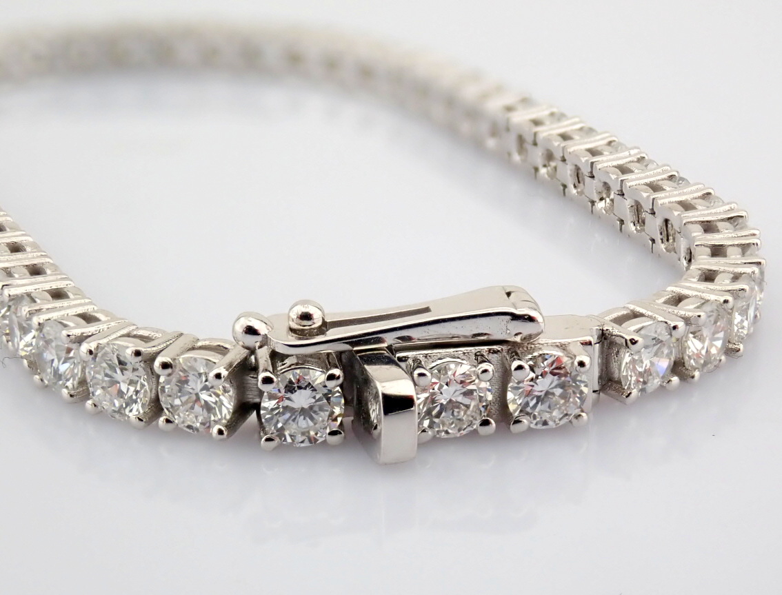 Round Cut Lab-Grown Diamond Tennis Bracelet - 7.27 Total Carat (MDI Certified)