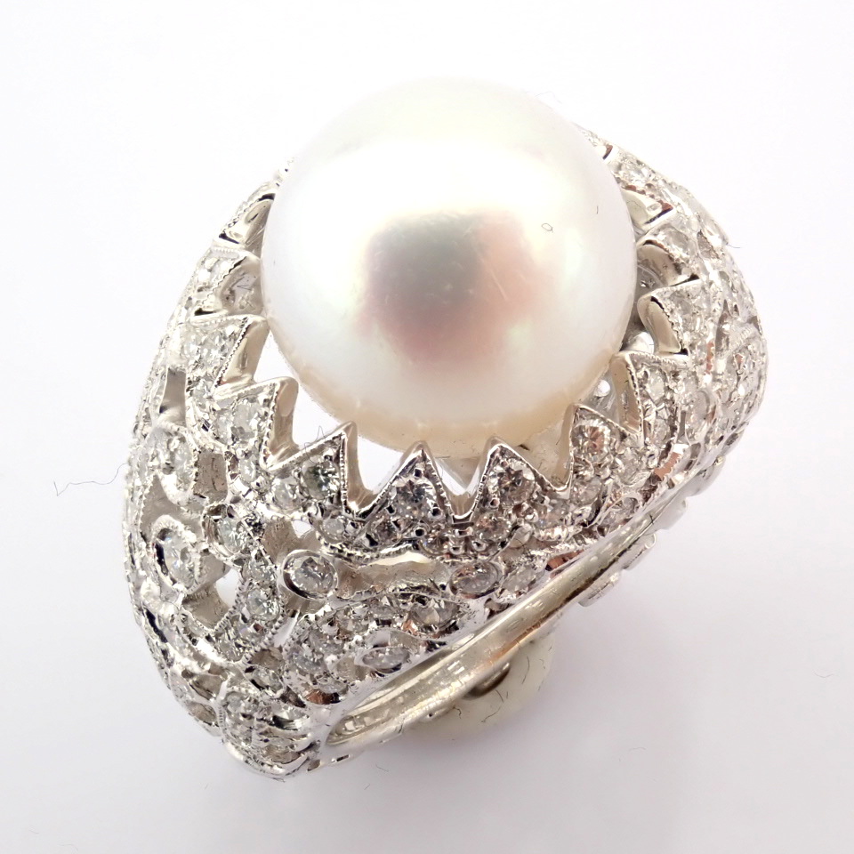 Natural Diamond 18K White Gold Ring