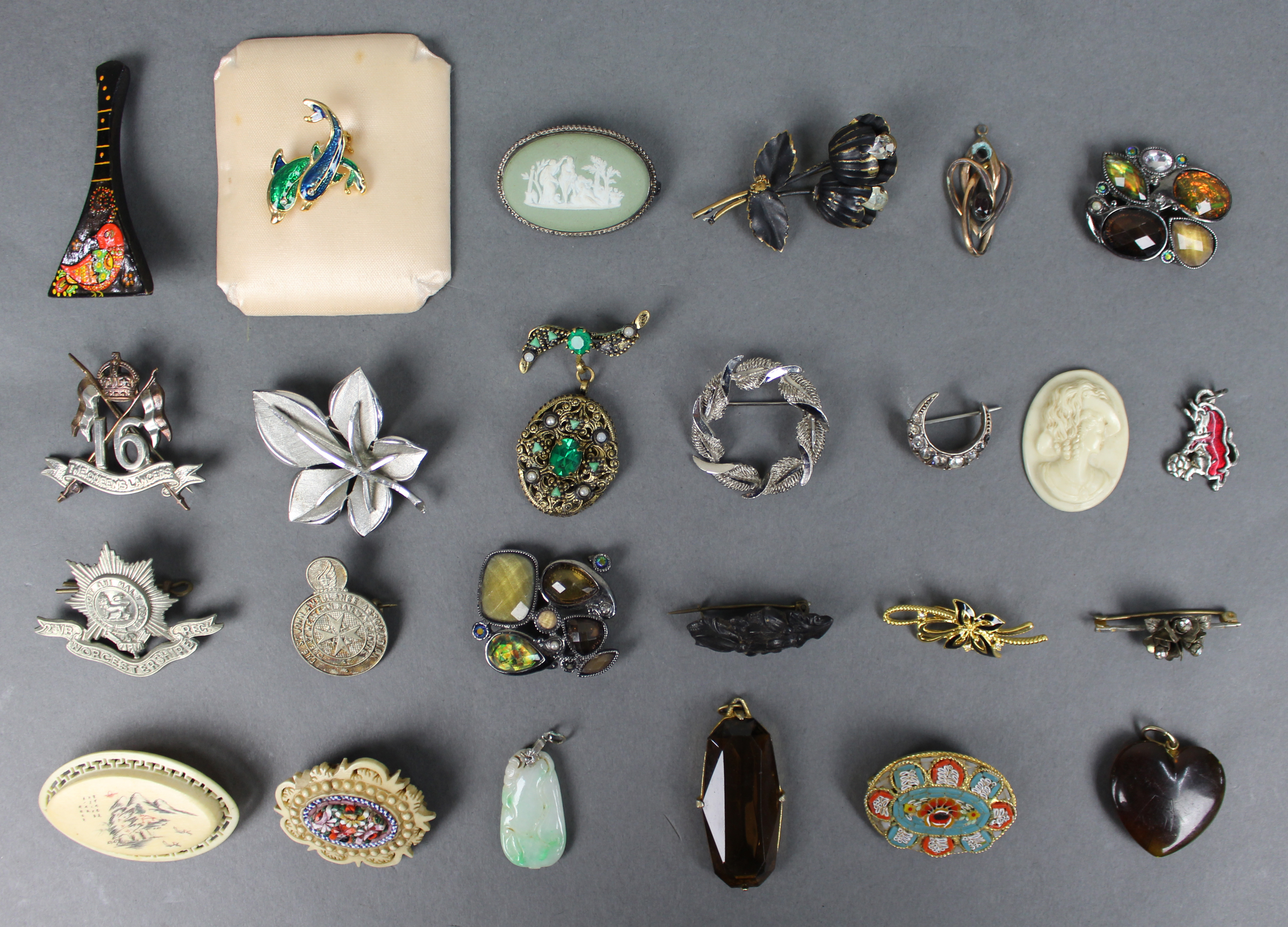 Collection of Vintage Brooches
