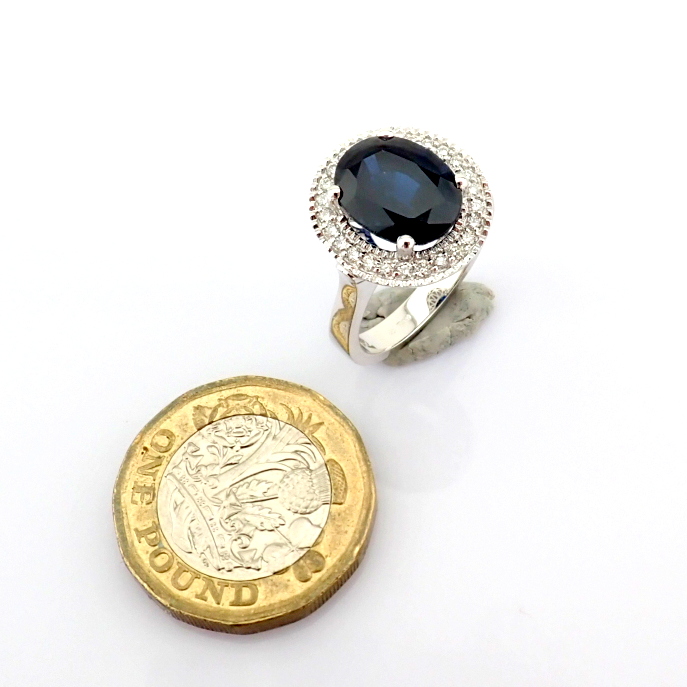Natural Diamond 18K White Gold Ring